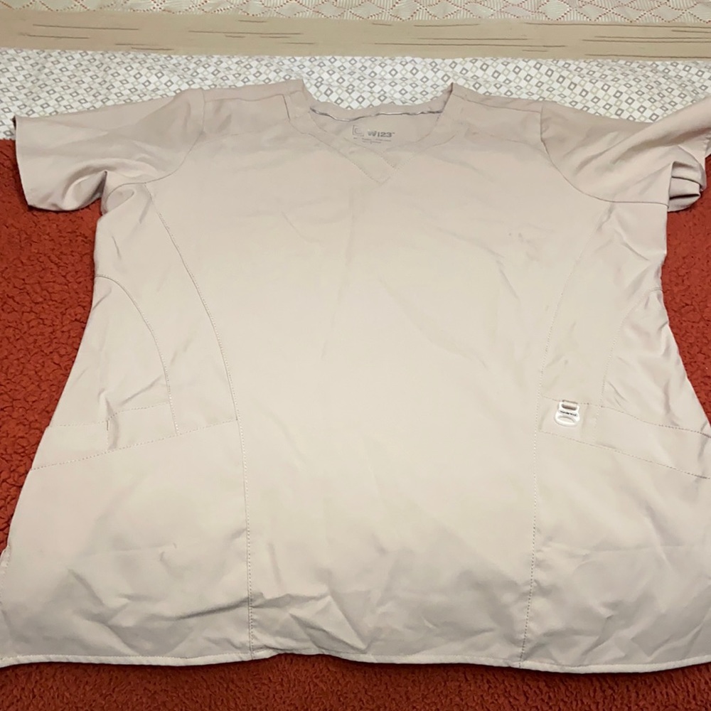 WonderWink Scrub top